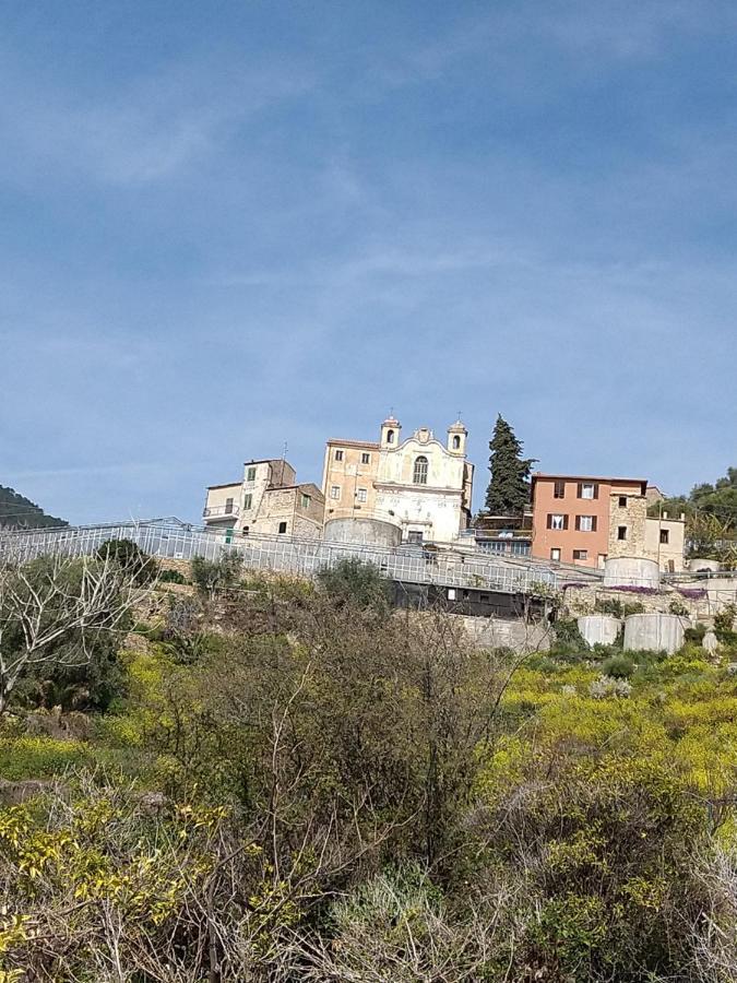 Apartamento La Quiete Ospedaletti Exterior foto