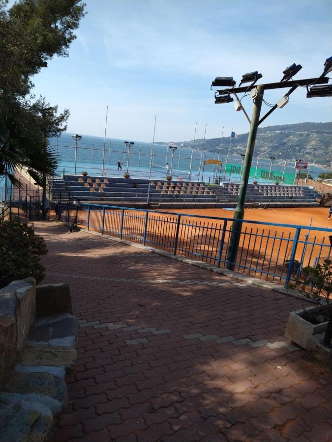 Apartamento La Quiete Ospedaletti Exterior foto